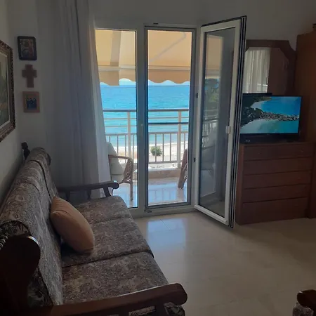 アパート With Sea View *