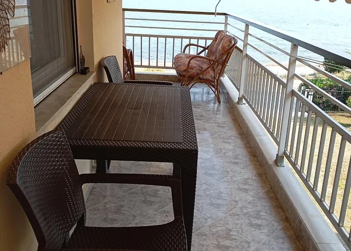 With Sea View * Metamorfosi (Sithonia)